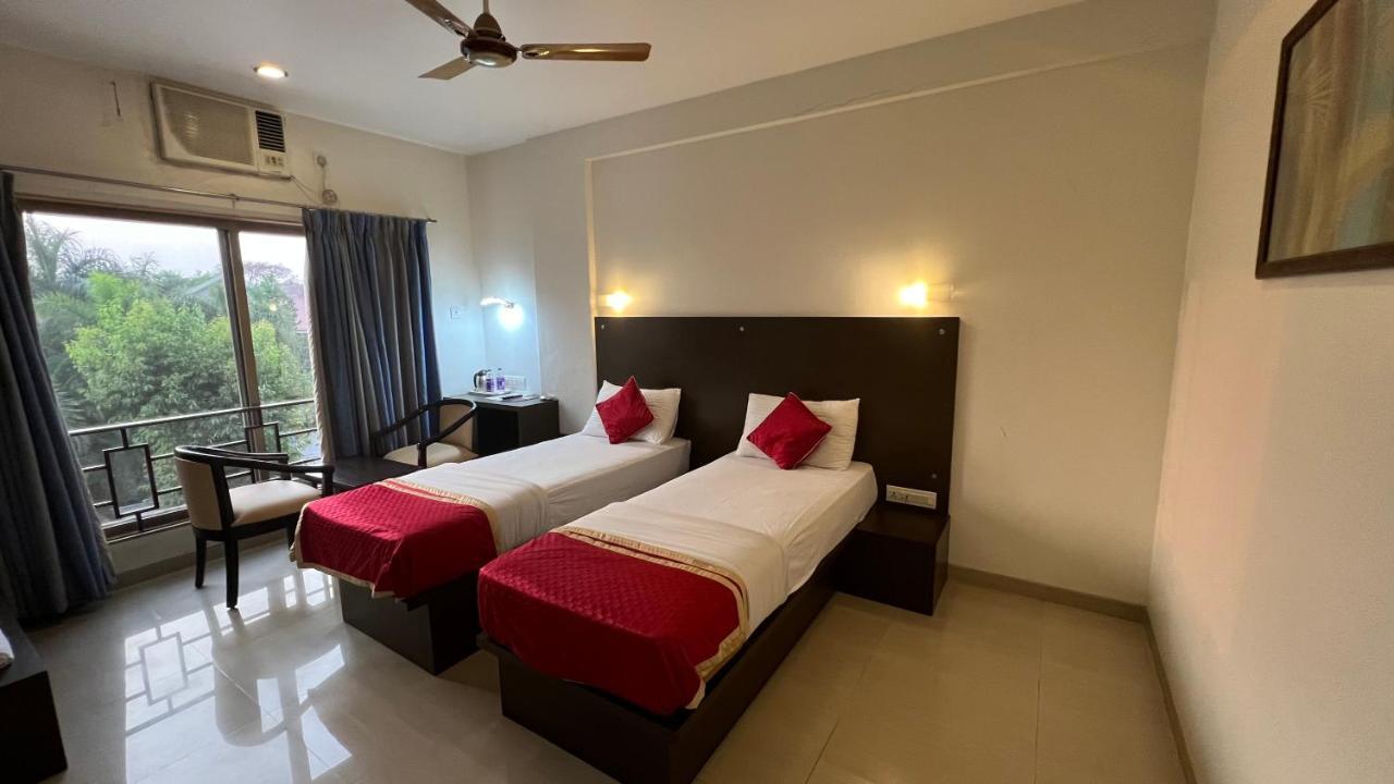 Resort Silver Hills Lonavala Exterior foto