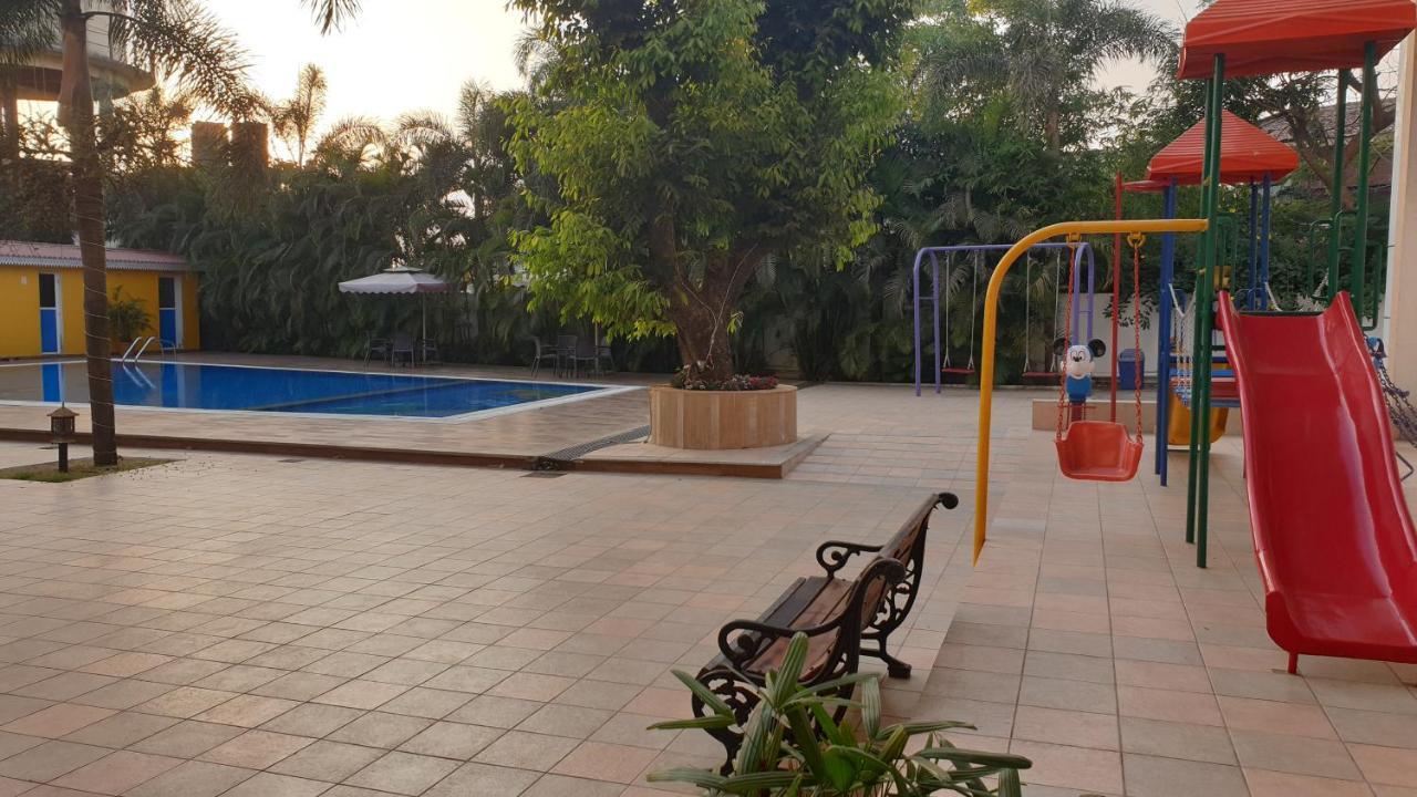 Resort Silver Hills Lonavala Exterior foto