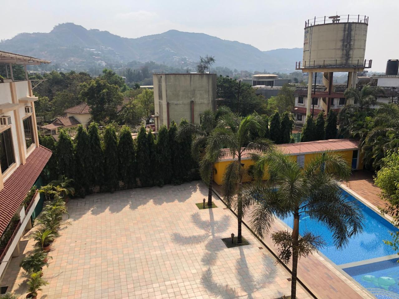 Resort Silver Hills Lonavala Exterior foto