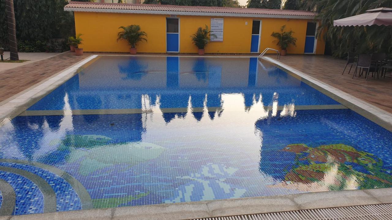 Resort Silver Hills Lonavala Exterior foto